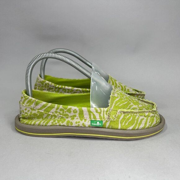 Sanuk Women's Size 6 Donna Leopard Print Slip On Shoes - Picture 1 of 10
